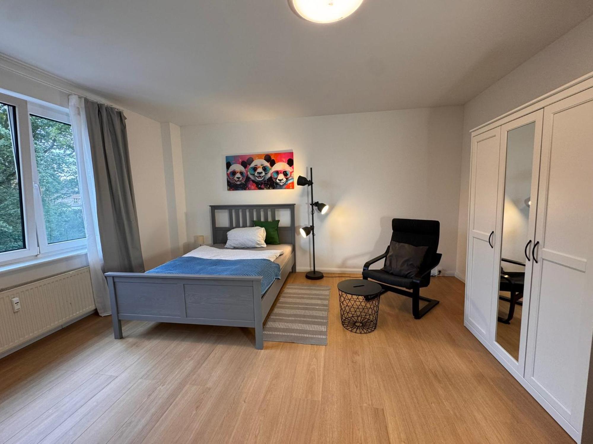 Fc-Apartmenthaus Falkensee Mit Grossem Garten Und Pkw Stellflaechen Extérieur photo