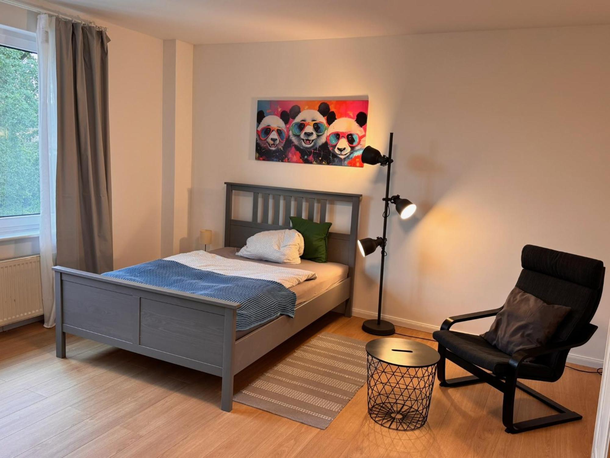 Fc-Apartmenthaus Falkensee Mit Grossem Garten Und Pkw Stellflaechen Extérieur photo